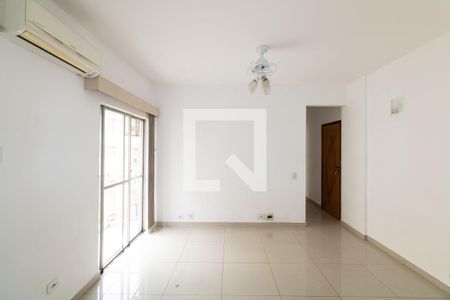 Sala de apartamento para alugar com 2 quartos, 70m² em Campo Grande, Rio de Janeiro