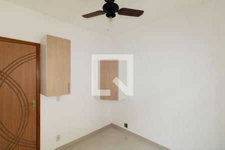 Quarto 1 de apartamento para alugar com 2 quartos, 70m² em Campo Grande, Rio de Janeiro