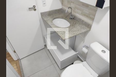 Banheiro de apartamento para alugar com 1 quarto, 33m² em Ipiranga, São Paulo