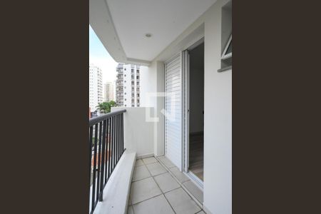 Sacada de apartamento à venda com 2 quartos, 83m² em Vila Gumercindo, São Paulo