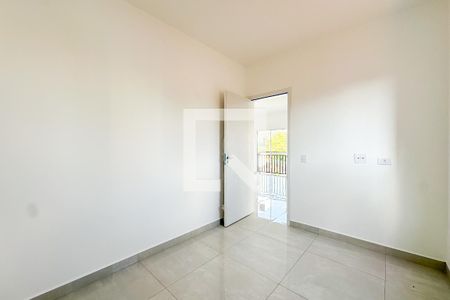 Quarto 2 de apartamento para alugar com 2 quartos, 38m² em Vila Mangalot, São Paulo