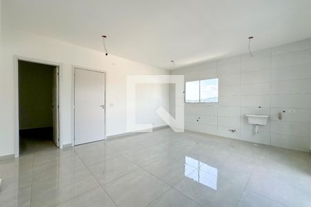 Sala/Cozinha de apartamento para alugar com 2 quartos, 38m² em Vila Mangalot, São Paulo