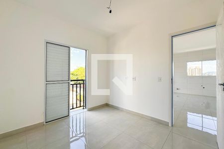 Quarto 1 de apartamento para alugar com 2 quartos, 37m² em Vila Mangalot, São Paulo