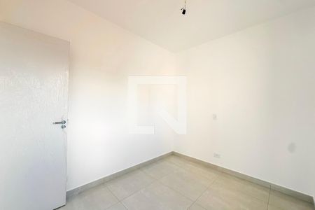 Quarto 2 de apartamento para alugar com 2 quartos, 37m² em Vila Mangalot, São Paulo