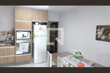 Casa à venda com 3 quartos, 278m² em Vila Camilópolis, Santo André