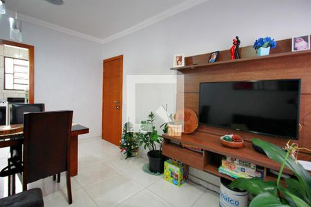 Sala de apartamento à venda com 3 quartos, 52m² em Estrela Dalva, Belo Horizonte