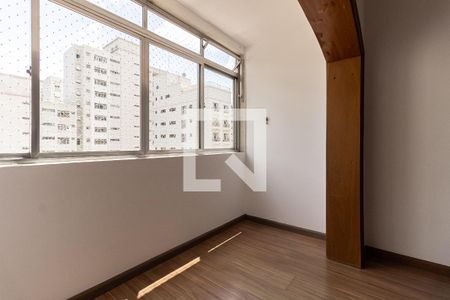 Sala de apartamento para alugar com 2 quartos, 100m² em Liberdade, São Paulo