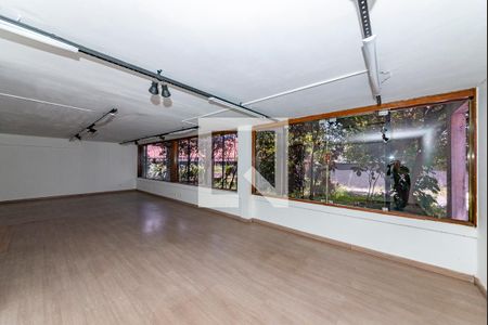 Casa à venda com 845m², 5 quartos e sem vaga Casa à venda com 845m², 5 quartos e sem vagaSala 5