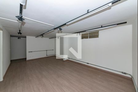 Casa à venda com 845m², 5 quartos e sem vaga Casa à venda com 845m², 5 quartos e sem vagaSala 3