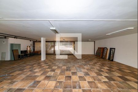 Casa à venda com 845m², 5 quartos e sem vaga Casa à venda com 845m², 5 quartos e sem vagaGaragem