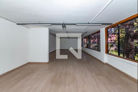 Casa à venda com 845m², 5 quartos e sem vaga Casa à venda com 845m², 5 quartos e sem vagaSala 5