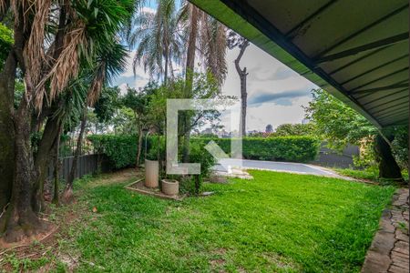 Casa à venda com 845m², 5 quartos e sem vaga Casa à venda com 845m², 5 quartos e sem vagaQuintal