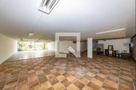 Casa à venda com 845m², 5 quartos e sem vaga Casa à venda com 845m², 5 quartos e sem vagaGaragem