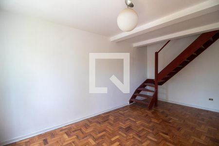 Sala de casa para alugar com 2 quartos, 110m² em Vila Butantã, São Paulo