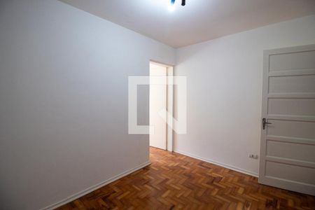 Sala de TV de casa para alugar com 2 quartos, 110m² em Vila Butantã, São Paulo