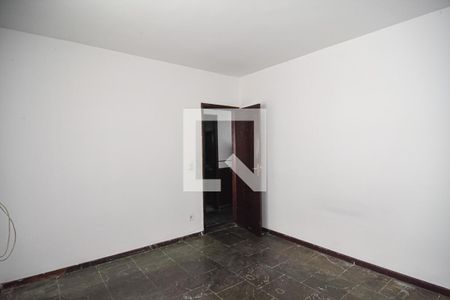 Quarto 2 de casa à venda com 3 quartos, 200m² em Serra Grande, Niterói