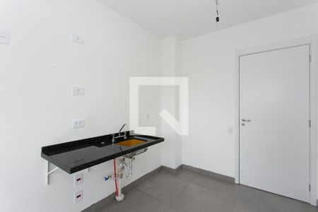 Cozinha de kitnet/studio para alugar com 1 quarto, 27m² em Vila Aricanduva, São Paulo