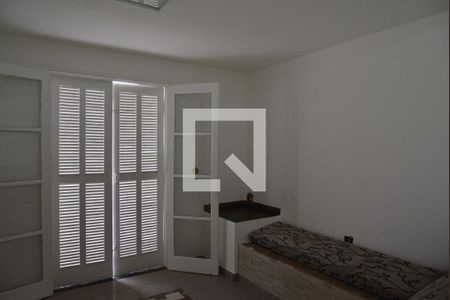 Sala de casa para alugar com 4 quartos, 193m² em Jardim Las Vegas, Santo André