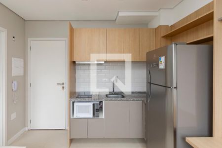 Sala/ Cozinha de apartamento para alugar com 1 quarto, 27m² em Chácara Santo Antônio (zona Sul), São Paulo