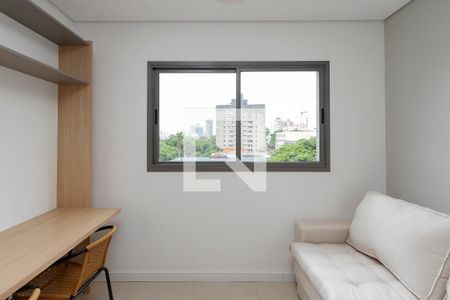 Sala/ Cozinha de apartamento para alugar com 1 quarto, 27m² em Chácara Santo Antônio (zona Sul), São Paulo