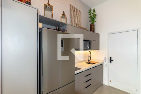 Cozinha de kitnet/studio para alugar com 1 quarto, 28m² em Indianópolis, São Paulo