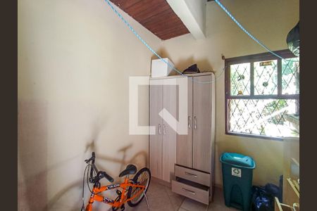 Quarto 2  de casa à venda com 3 quartos, 300m² em Cavalhada, Porto Alegre