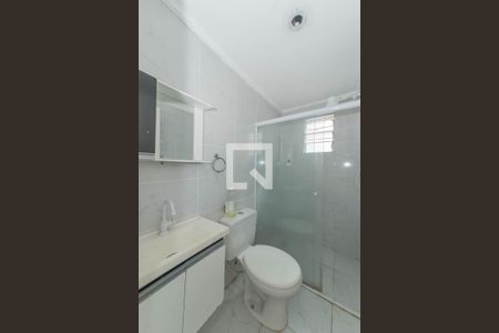 Banheiro de kitnet/studio para alugar com 1 quarto, 25m² em Vila Gumercindo, São Paulo