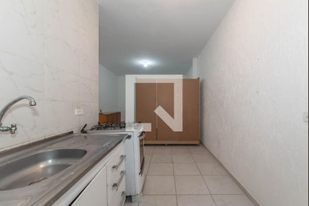 Cozinha de kitnet/studio para alugar com 1 quarto, 25m² em Vila Gumercindo, São Paulo