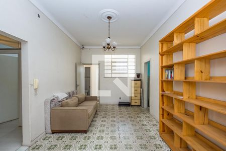 Casa à venda com 100m², 3 quartos e sem vaga Casa à venda com 100m², 3 quartos e sem vagaSala 6
