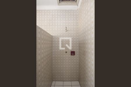 Casa à venda com 100m², 3 quartos e sem vaga Casa à venda com 100m², 3 quartos e sem vagaBanheiro Social