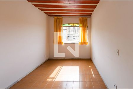 Sala de apartamento para alugar com 3 quartos, 75m² em Prado, Belo Horizonte