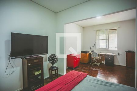 Casa à venda com 160m², 2 quartos e 2 vagas Casa à venda com 160m², 2 quartos e 2 vagasSuíte