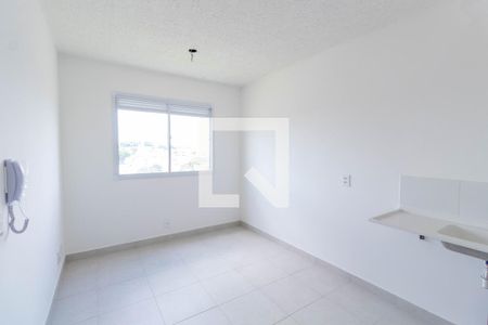 Sala/Cozinha de apartamento para alugar com 2 quartos, 35m² em Vila Ré, São Paulo