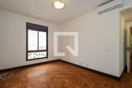 Apartamento à venda com 300m², 4 quartos e 4 vagas Apartamento à venda com 300m², 4 quartos e 4 vagasSuíte 1