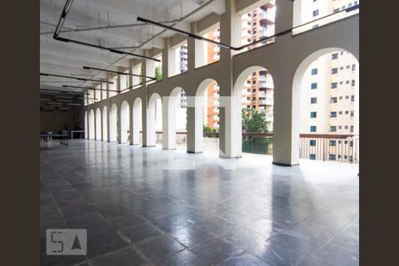 Apartamento à venda com 300m², 4 quartos e 4 vagas Apartamento à venda com 300m², 4 quartos e 4 vagasÁrea comum - Salão de festas