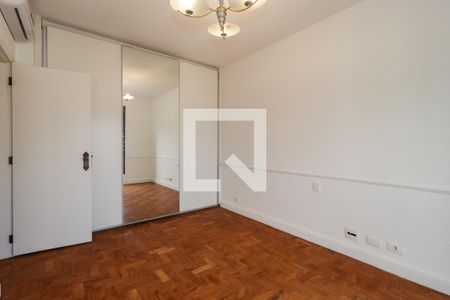 Apartamento à venda com 300m², 4 quartos e 4 vagas Apartamento à venda com 300m², 4 quartos e 4 vagasQuarto 3