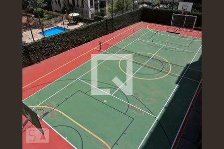 Apartamento à venda com 300m², 4 quartos e 4 vagas Apartamento à venda com 300m², 4 quartos e 4 vagasQuadra Esportiva