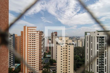Apartamento à venda com 300m², 4 quartos e 4 vagas Apartamento à venda com 300m², 4 quartos e 4 vagasVista da Suíte 1