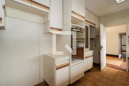 Apartamento à venda com 300m², 4 quartos e 4 vagas Apartamento à venda com 300m², 4 quartos e 4 vagasCozinha