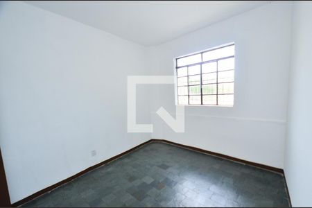 v de casa para alugar com 2 quartos, 120m² em Santa Cruz, Belo Horizonte