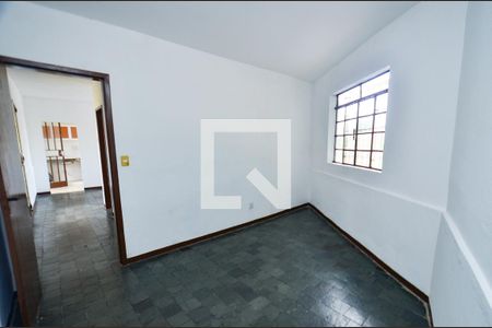 Quarto2 de casa para alugar com 2 quartos, 120m² em Santa Cruz, Belo Horizonte