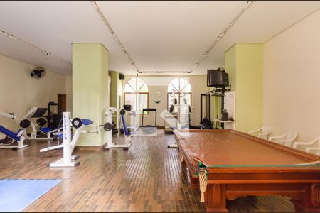 Apartamento para alugar com 260m², 3 quartos e 4 vagas Apartamento para alugar com 260m², 3 quartos e 4 vagasÁrea comum - Academia