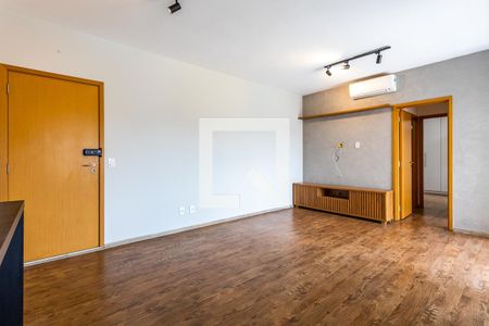 Sala de apartamento à venda com 2 quartos, 72m² em Centro de Apoio I (Alphaville), Santana de Parnaíba