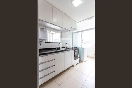 Cozinha de apartamento à venda com 2 quartos, 72m² em Centro de Apoio I (Alphaville), Santana de Parnaíba