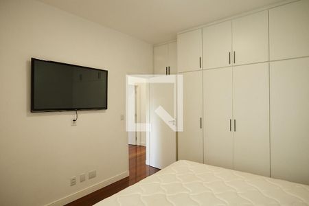 Quarto 1 de apartamento para alugar com 3 quartos, 100m² em Lourdes, Belo Horizonte