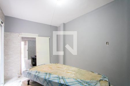 Quarto de casa para alugar com 1 quarto, 80m² em Jardim do Estádio, Santo André