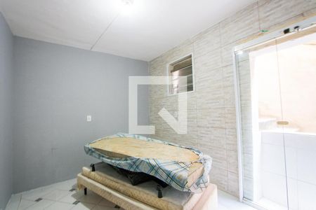 Quarto de casa para alugar com 1 quarto, 80m² em Jardim do Estádio, Santo André