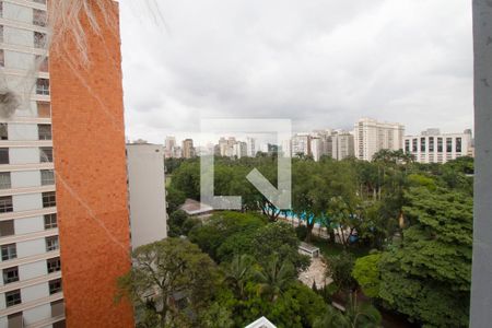 Sala de apartamento à venda com 3 quartos, 125m² em Jardim Europa, São Paulo