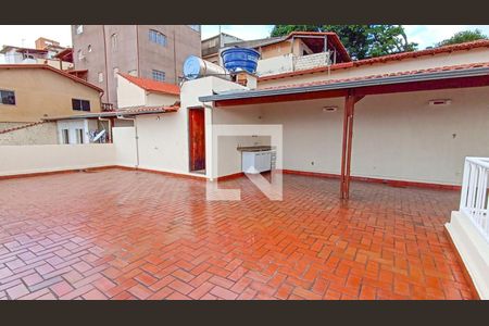 Casa à venda com 3 quartos, 344m² em Paraíso, Belo Horizonte