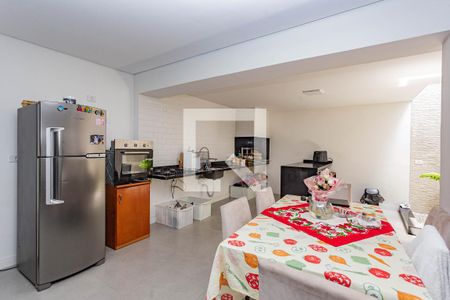 Cozinha de apartamento para alugar com 3 quartos, 200m² em Jardim Santa Cruz (sacoma), São Paulo